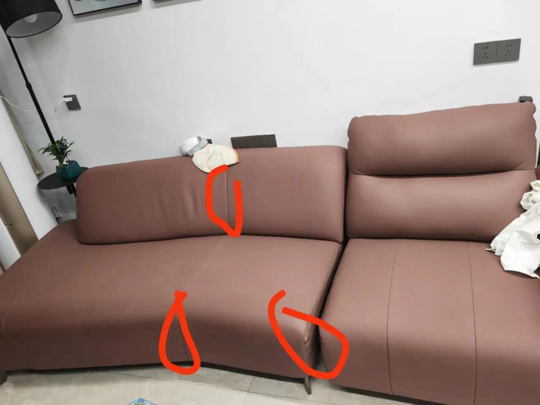无良商家,劣质真皮沙发半年不到坏了两次,不帮换皮@a家家具家